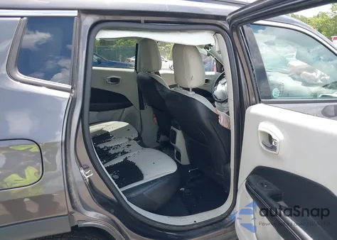 2020 Jeep Compass Latitude from USA, damaged, VIN 3C4NJDBB6LT235616